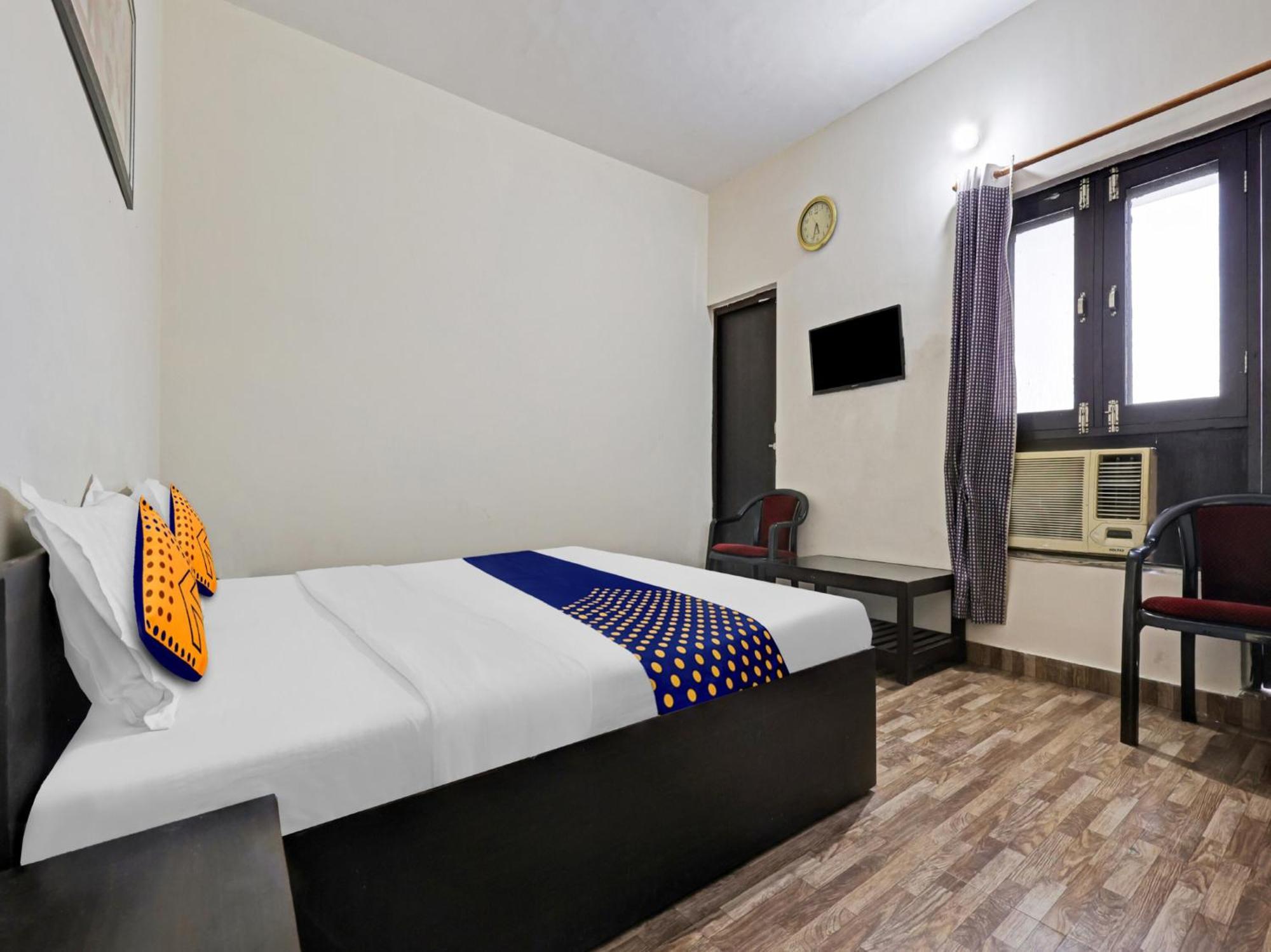 Spot On 81167 Hotel Asdr Rudrapur Zewnętrze zdjęcie